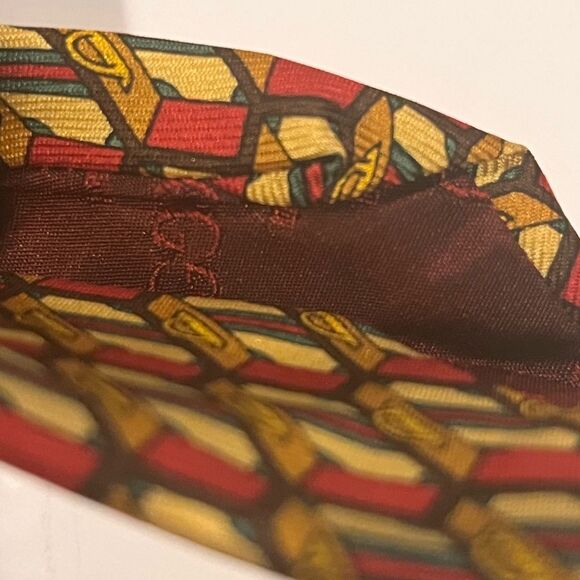 Gucci Briefcase Pattern Silk Tie - Iconic Red & Gold Design - Picture 6 of 10